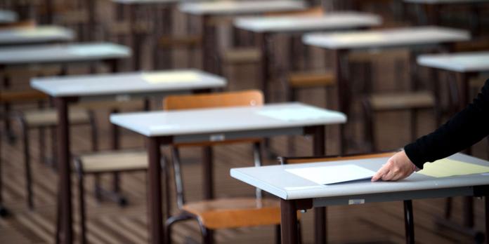 Fraudes Au Bts Un Centre D Examen Bloque Par Des Etudiants En Colere