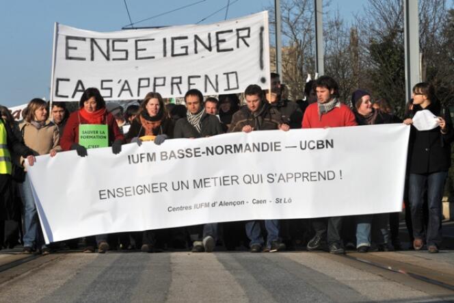 Lors d'une manifestation contre la réforme de la formation des enseignants, le 15 décembre 2009 à Caen.