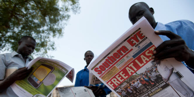 Des habitants de Juba à la veille de la proclamation du nouvel Etat du Sud Soudan, vendredi 8 juillet.