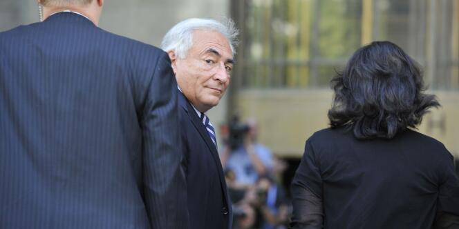 Dominique Strauss-Kahn comparaît, mardi 23 août, devant un tribunal de New York. Il devrait se voir signifier la fin officielle des poursuites à son encontre.