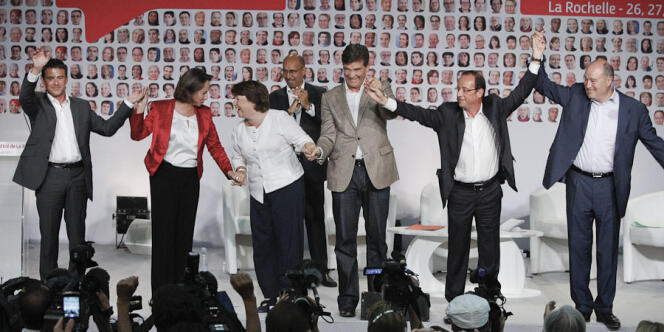 Les six candidats à la primaire socialiste à La Rochelle, le 28 août 2011.