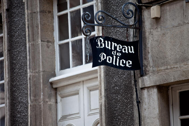 Le poste de police municipal d'Avallon (Yonne).