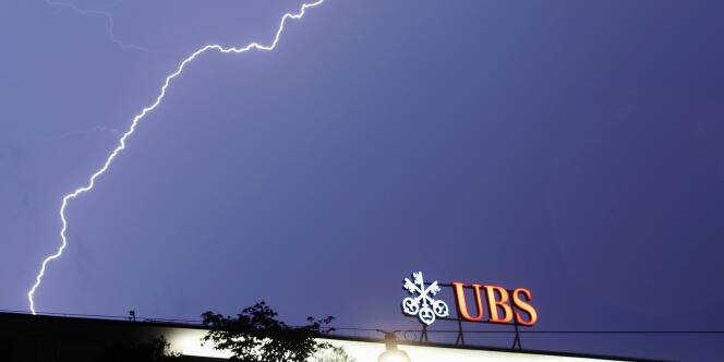  La grande banque suisse UBS a 