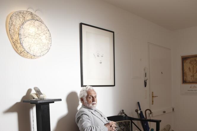 A 87 ans, Carl Djerassi vit à Vienne, sa ville d'origine, mais aussi à Londres et San Francisco.