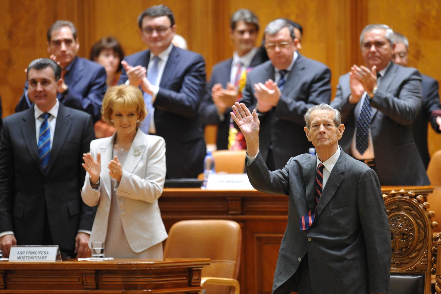 Le Roi Michel Ier, poil à gratter de la Roumanie