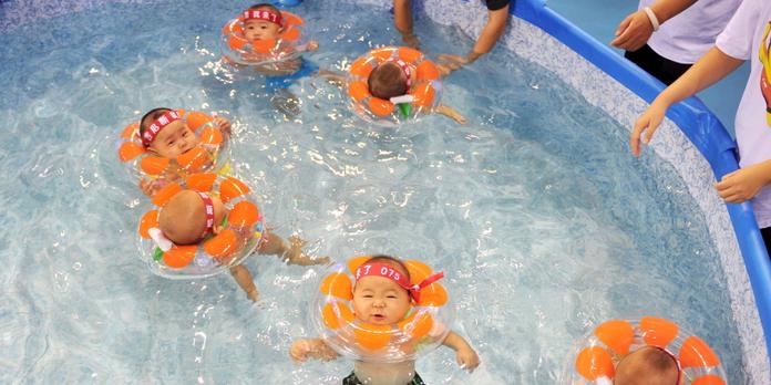 Bebes Nageurs Oui Mais Avec Moderation