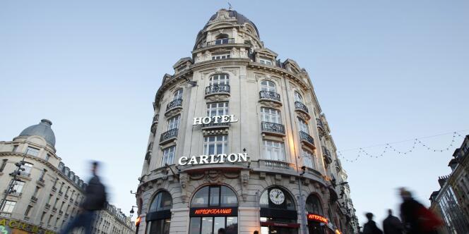 Vue de l'Hôtel Carlton, à Lille.