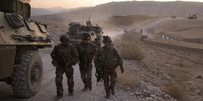 L'inflexion française sur son engagement en Afghanistan, vendredi 20 janvier, donne lieu à d'intenses explications avec Washington.