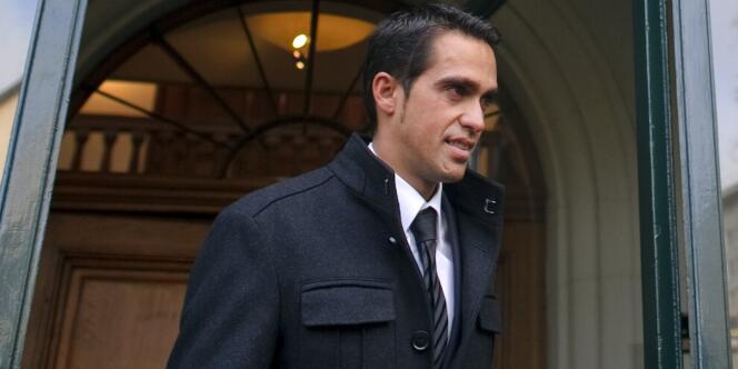 Alberto Contador, le 24 novembre 2011 à la sortie du Tribunal Arbitral du Sport à Lausanne.