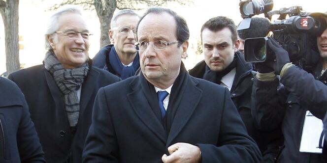 Le candidat socialiste François Hollande à Dijon, le 6 février 2012.