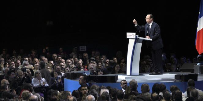 François Hollande en meeting à Dijon, samedi 3 mars.