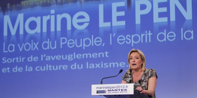 Marine Le Pen, en meeting près de Nantes, le 25 mars.