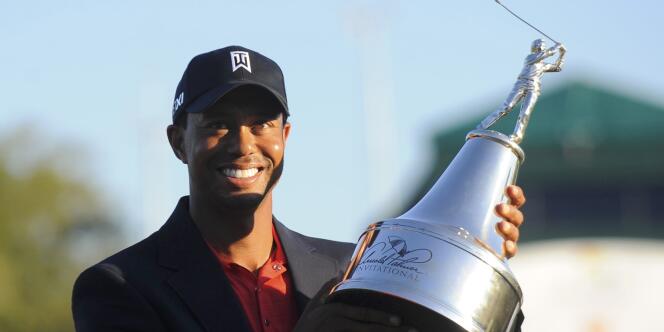 Avant de remporter le tournoi d'Orlando le 25 mars, Tiger Woods n'avait plus tenu de trophée depuis 2009.