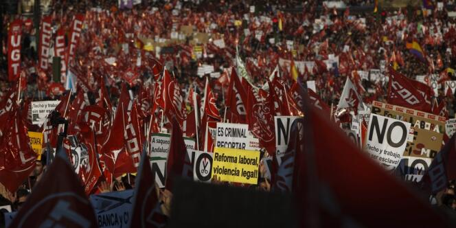 Une grève générale contre la réforme du travail et la politique d'austérité du gouvernement de droite le 29 mars.