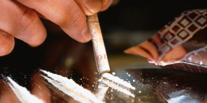 La cocaïne, causant des ravages sous-estimés, est devenue le deuxième produit illicite le plus consommé en France.