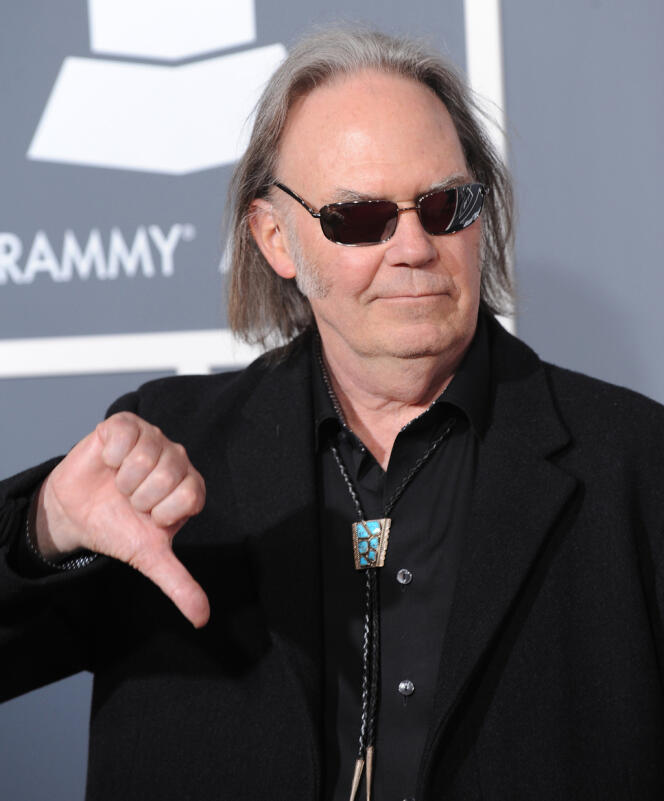 Neil Young à la cérémonie des Grammy Awards à Los Angeles, le 13 février 2011.