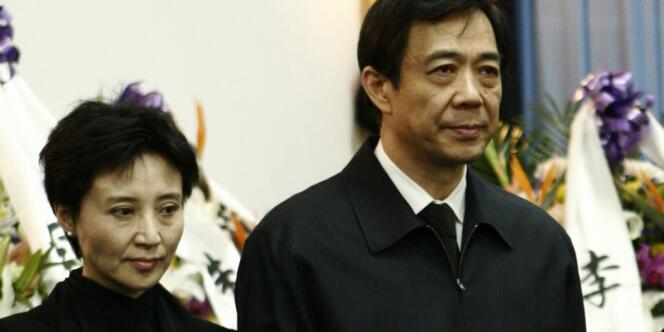 Bo Xilai et son épouse, Gu Kailai, poursuivis respectivement pour 