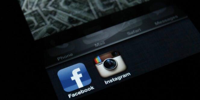 Le service photo, racheté par Facebook, commence à devenir exigeant sur ses liens avec Twitter.