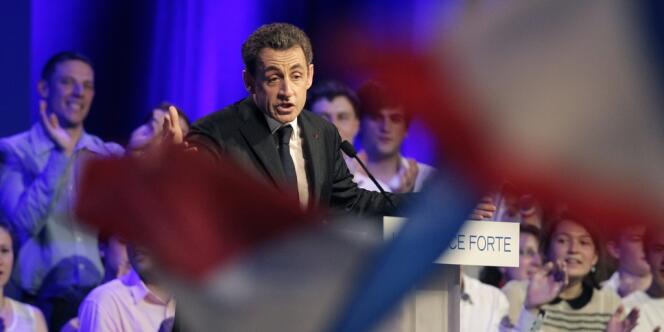 Nicolas Sarkozy, lors de son meeting à Toulouse, le 29 avril.