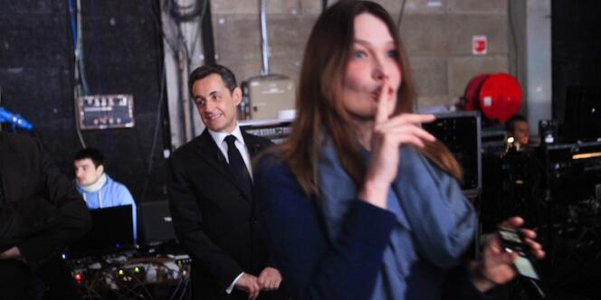 Nicolas Sarkozy et son épouse, Carla Bruni-Sarkozy, avant l'émission 