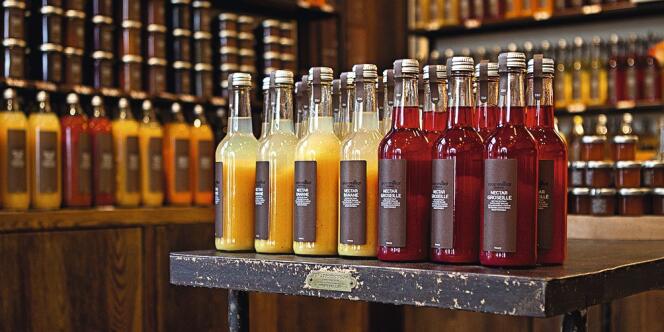La boutique d'Alain Milliat, créateur de jus, nectars et confitures de fruits, fait aussi restaurant. 