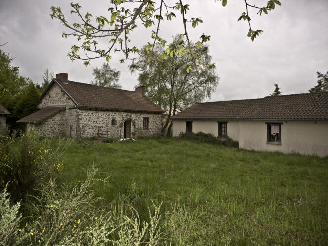 Le hameau de Courbefy et ses 21 bâtisses sont à l'abandon depuis 2008.