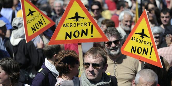Manifestation à Nantes d’opposants à la construction d’un nouvel aéroport à Notre-Dame-des-Landes, le 3 mai 2012. 
