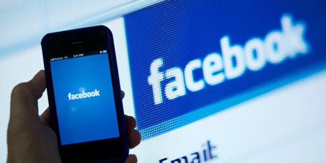 Un internaute qui déclare aimer une marque sur sa page Facebook peut sensibiliser ses amis.
