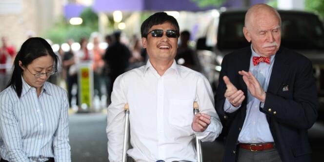 Le militant des droits civiques chinois Chen Guangcheng est arrivé à New York samedi 19 mai 2012.
