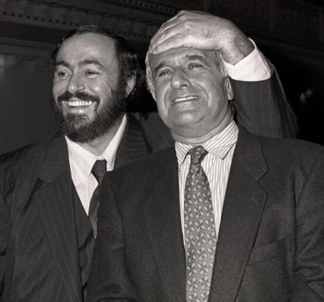 Luciano Pavarotti avec son manager Herbert Breslin