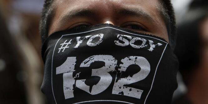Manifestation des étudiants du mouvement #Yosoy132, à Mexico, dimanche 24 juin.