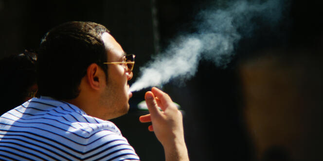 Le taux moyen de personnes recommençant à fumer dans l'année est de plus de 70 %.