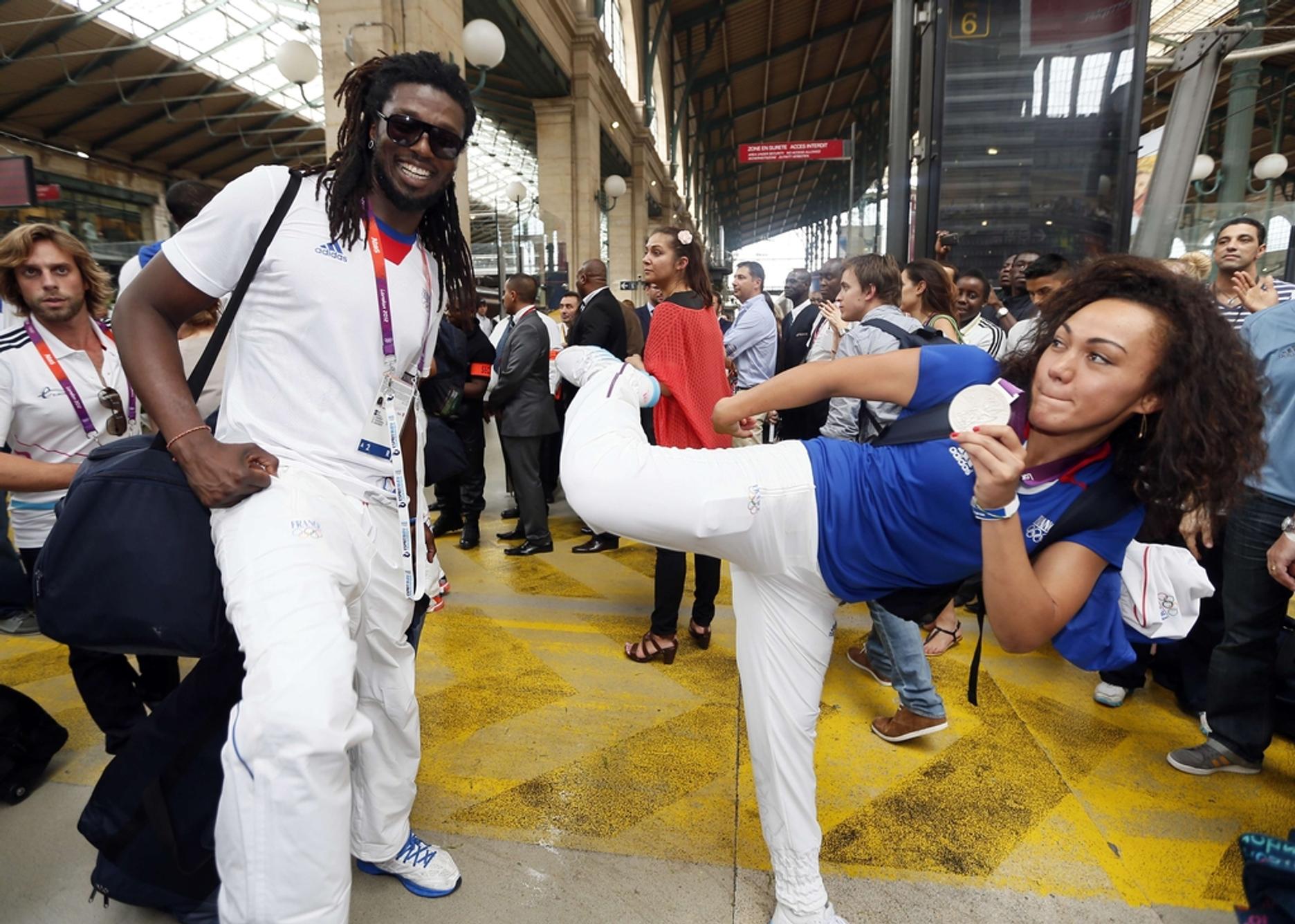 Madea : Retour En Fanfare Geneva Maccarone Jeux olympiques : retour en fanfare pour les athlètes français