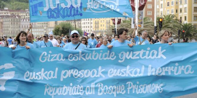 Marche à San Sebastian, dans le nord du Pays basque espagnol, en soutien aux prisonniers du groupe indépendantiste ETA, le 11 août.