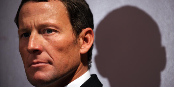 Les auteurs d'une enquête sur les turpitudes de Lance Armstrong, spécialistes du dopage sur le Tour de France, livrent leur expertise sur le dénouement de l'affaire Armstrong.