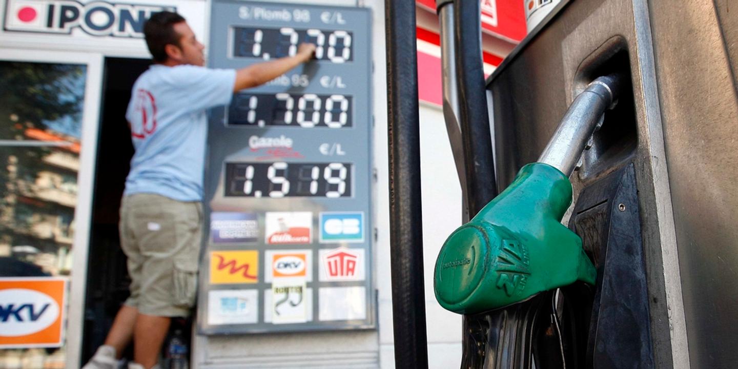 Carburants : les prix du litre ont baissé de six centimes en moyenne