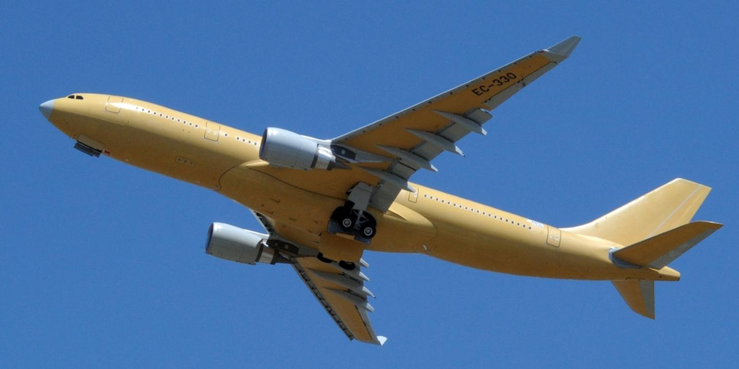 La France Achetera 14 Avions Ravitailleurs A Eads