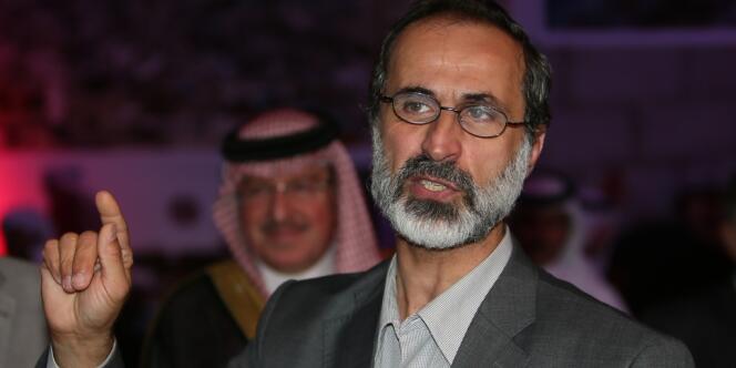 Le chef de la nouvelle coalition de l'opposition syrienne, Ahmed Moaz Al-Khatib, au Caire le 11 novembre. 