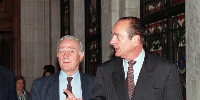 Après un passage à Antenne 2, où il fut PDG de 1978 à 1981, il avait rejoint en 1985 la Mairie de Paris, auprès de Jacques Chirac, comme directeur général de l'information et de la communication.