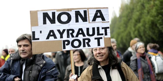 Manifestation contre le projet d'aéroport de Notre-Dame-des-Landes, en novembre 2012, dans le bocage nantais. 