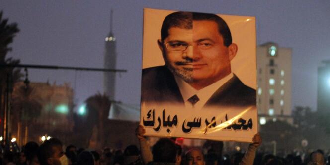 M. Morsi est qualifié par l'opposition de 