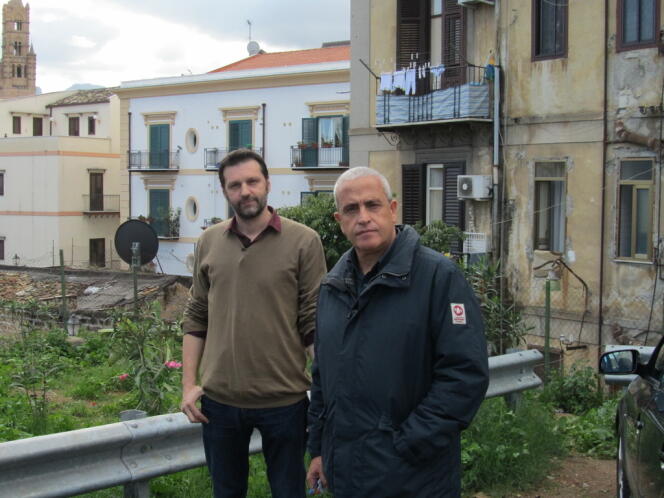 Eric Biagi, directeur de l'Institut Français, et Roberto Alajmo (à droite) à Palerme (Sicile).