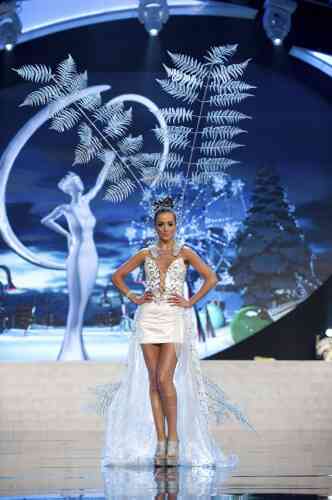 Miss New Zealand Talia Bennett performs onstage at the 2012 Miss Universe National Costume Show at PH Live in Las Vegas, Nevada December 14, 2012. The 89 Miss Universe Contestants will compete for the Diamond Nexus Crown on December 19, 2012. REUTERS/Darren Decker/Miss Universe Organization/Handout (UNITED STATES - Tags: ENTERTAINMENT) FOR EDITORIAL USE ONLY. NOT FOR SALE FOR MARKETING OR ADVERTISING CAMPAIGNS. THIS IMAGE HAS BEEN SUPPLIED BY A THIRD PARTY. IT IS DISTRIBUTED, EXACTLY AS RECEIVED BY REUTERS, AS A SERVICE TO CLIENTS