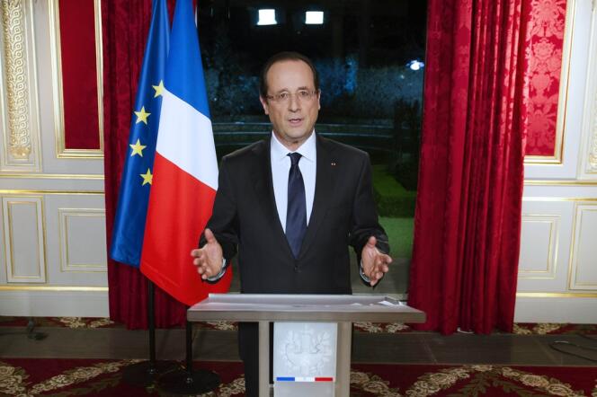 François Hollande lors de ses vœux aux Français depuis l'Elysée, le 31 décembre 2012.