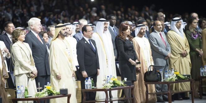 François Hollande lors de l'ouverture du sommet mondial sur les énergies renouvelables, le 15 janvier à Abou Dhabi.