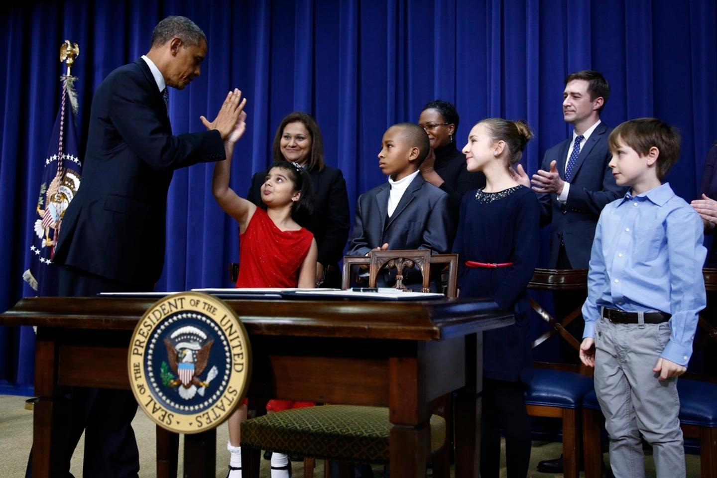 Barack Obama lance l’offensive contre les armes