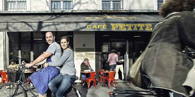 Après le café Petite, dans  le 10e à Paris, Charlotte, comédienne, et Samuel, neurologue, veulent ouvrir un  restaurant italien.  