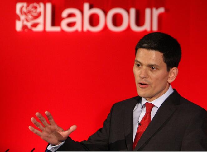 David Miliband rend son mandat de député travailliste de la circonscription de South Shields pour prendre la direction de l'International Rescue Committee.