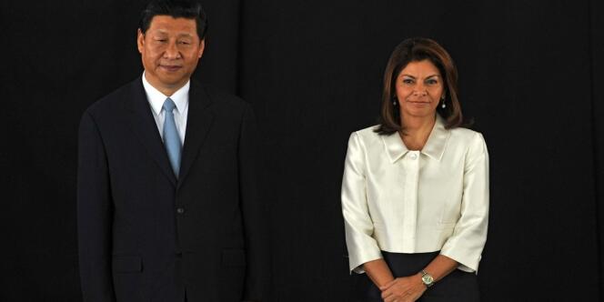 Le président chinois Xi Jinping et son homologie costa-ricienne Laura Chinchilla.