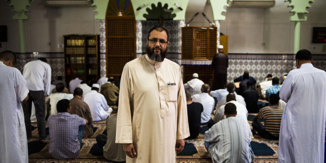 L'imam Mohamed Khattabi à la mosquée Averroès de Montpellier.